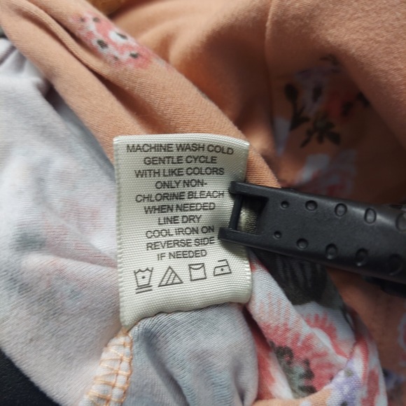 No Comment Floral Wrap Top Sz L Lace Trim Tie Y2K Cottagecore Coquette Romantic - Picture 10 of 14